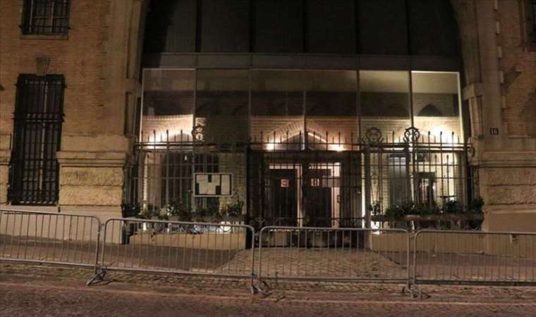 İran'ın Paris Büyükelçiliğine saldırı